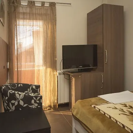 Sun * Podgorica